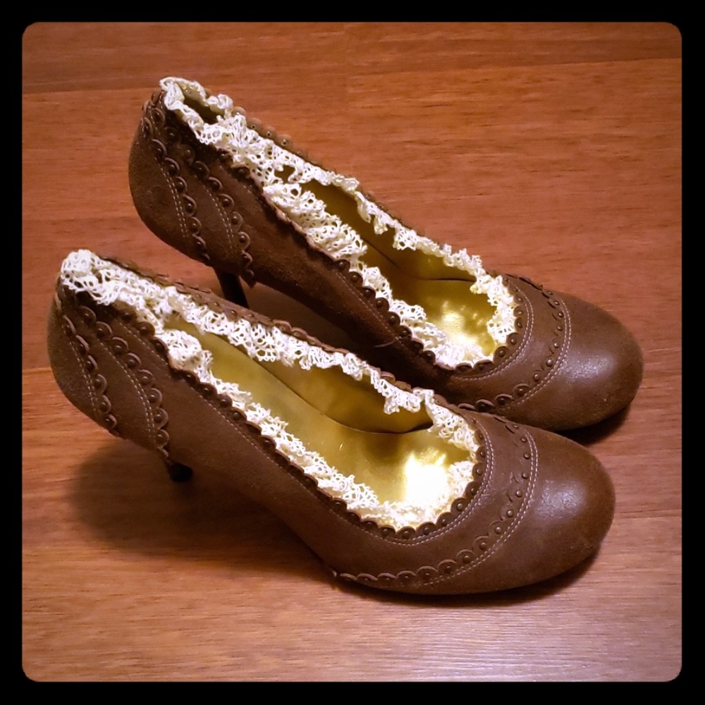 Hale Bob heels